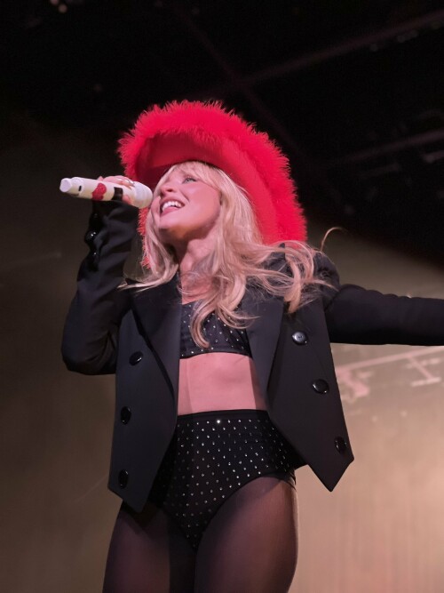 D8B77223 1713 4663 ADEC BEC99152FFFC