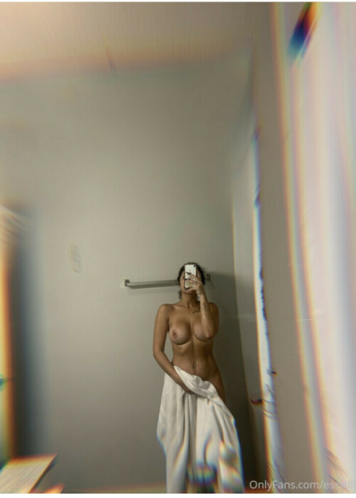 D90EB7BF CA7B 4FE3 B3DC D4B6CA0EBD6B