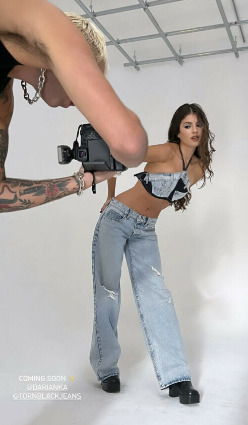 D9F51394 E84A 4A52 A632 D9214C2E917B