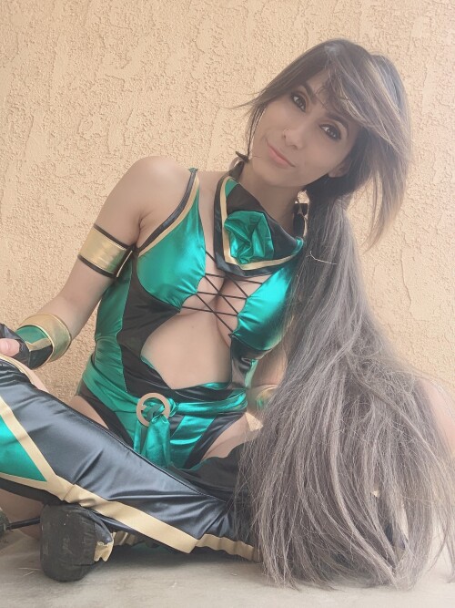 D9iXcCqUIAArS8y393ee8765f87ed82