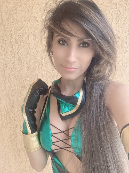 D9iXcCrU4AAlc3s56265d641e6fbd53