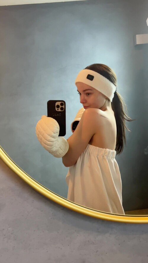 DAAD0979 7048 40FB 8DA6 96288A67A8AA