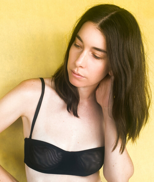 DANIELLE HAIM 0253 1737x2048