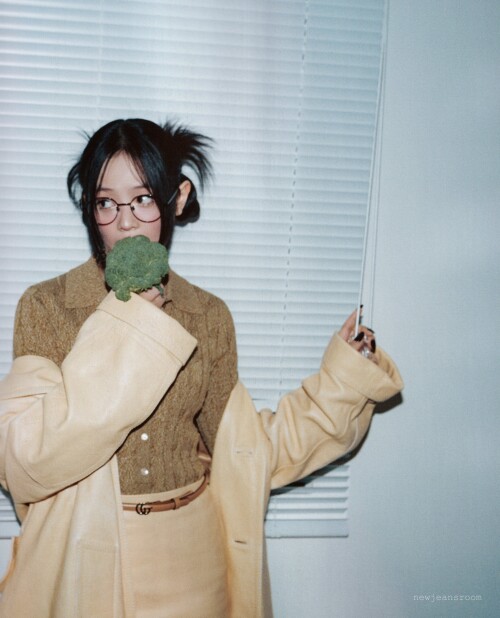 DAZED 2024 bw 39bb149c39497d75f