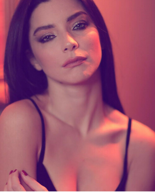 DB038F42 3E58 4CC9 BFE7 DD766C7FC11D