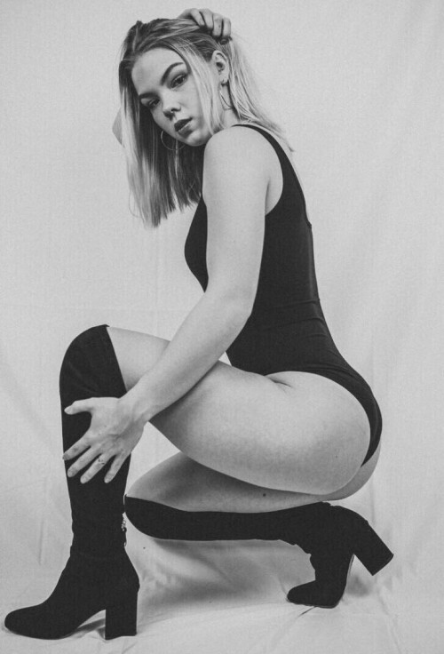 DB9CA5DA A693 4BA3 A99E D77B6C8554E9d19658d2cd52cbd0