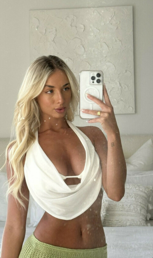 DC11AA6D 2AAA 4056 BE24 69819F896418