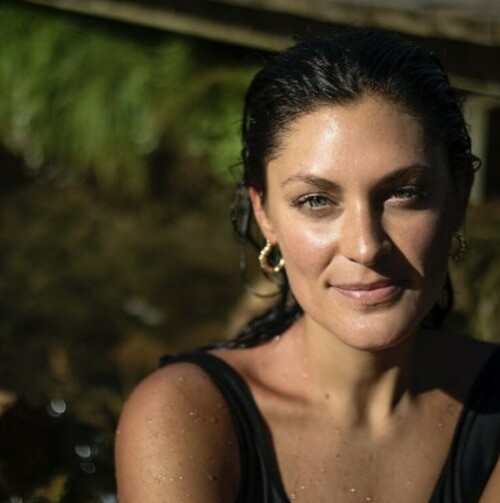 DCA62D4C 8A97 439B A6C0 9FC70143D742