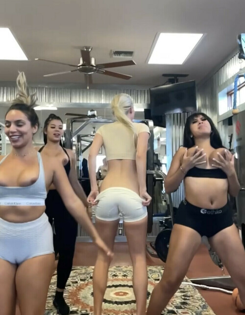 DD23FDF4 3185 400F 8180 DD1ACCF99B20