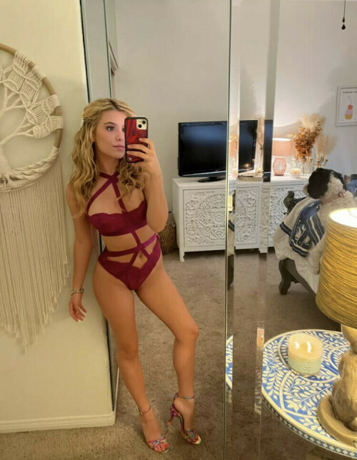 DD720743 D61D 4277 9626 549E8DDF19F8