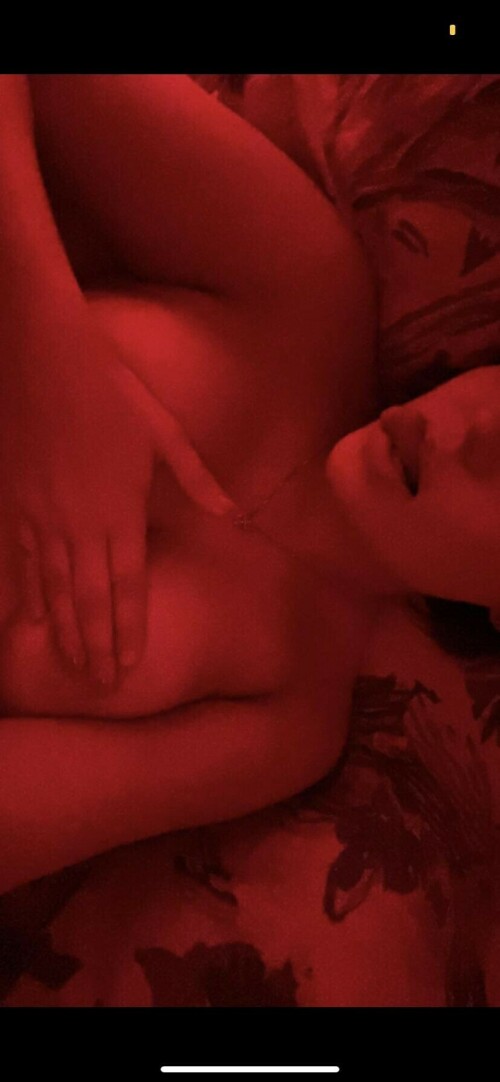 DDBBE38C B8DF 4DFE 8F33 F54440445A32