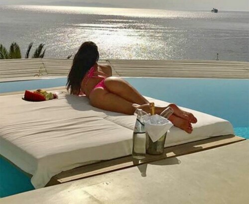 DEBA2439 22B8 424D 9078 4E59C1ED05E3