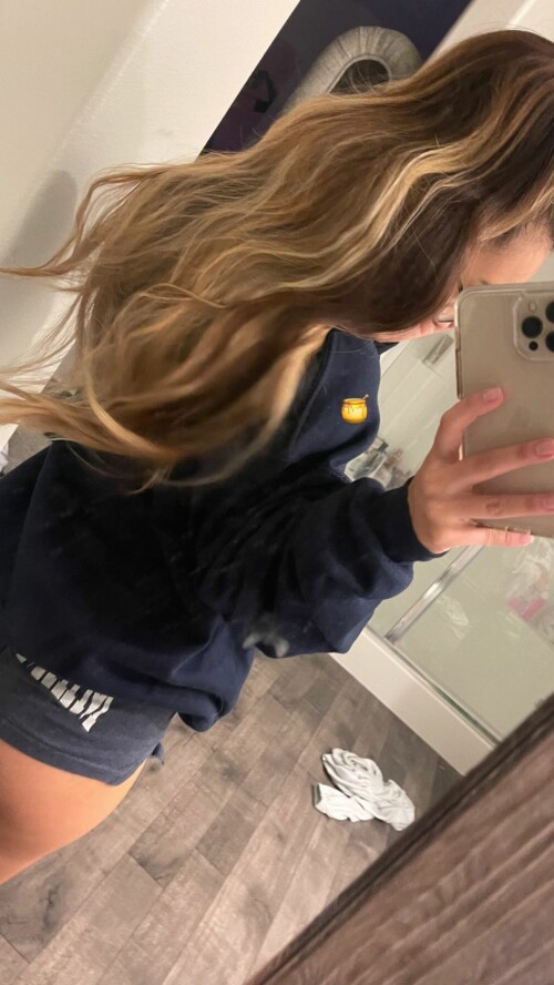 DF935DAB B220 42A5 ABD3 A9367C5C9D72