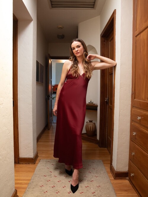 DP Maroon 1cd126417bebabbfb