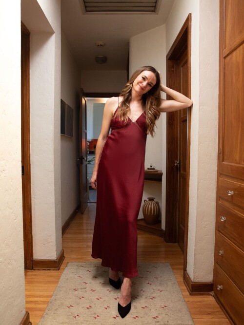 DP Maroon 3bd323b7376fc4dcb