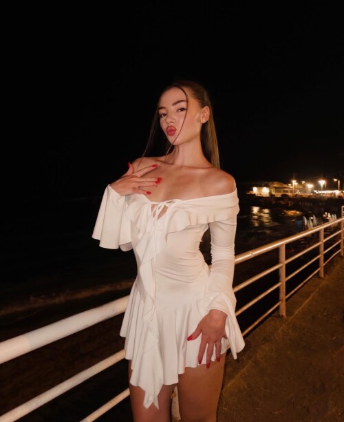 DVA POSTA V DEN ZAKONNO 10d83ad161da2f7a8