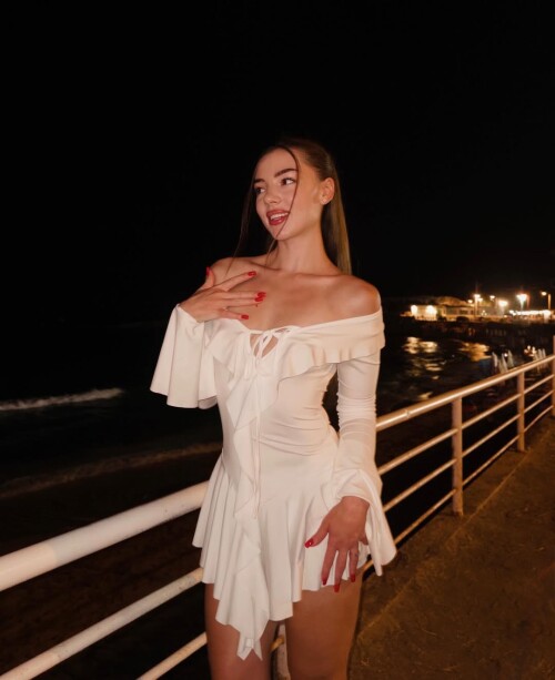 DVA POSTA V DEN ZAKONNO393c0882b6cf4627