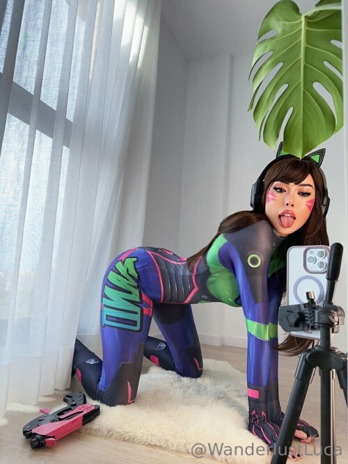 DVa 944e8ff465dc8ef81