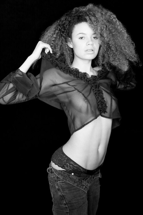 DXhxI11W4AEifyS350efd8ee239ea97