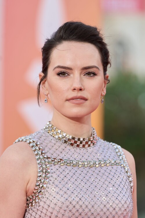 Daisy Ridley 0060f717b7bfbd59c3c