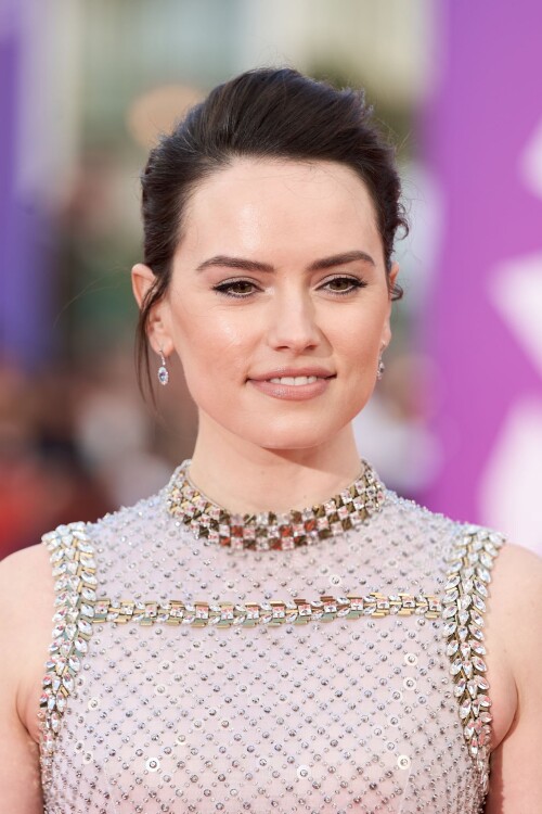 Daisy Ridley 024a6bfb87275f72aeb