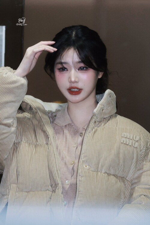 Daisy Lnn 1882750170502500777b9aa6139497105cf