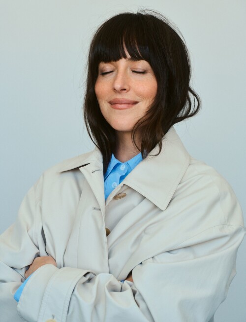 Dakota Johnson VOGUE Germany 51ae866f1b9e9faa0