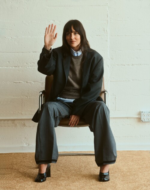 Dakota Johnson VOGUE Germany 8fa0f78c3e9d5637d