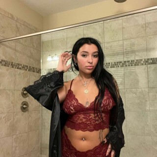 Danielle-Cohn---2022-04-06---8491771476c486c5_1080x1440_37E01A4E-46F8-42DF-9898-1CD652DEE3940ed0a20a77367f54