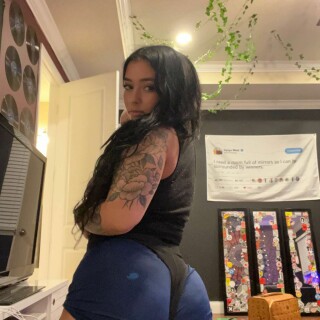 Danielle-Cohn---2022-04-24---792d806dd0f5db44_1080x1440_F0F458A7-7529-4E51-B9A7-89B87B82ACAA2e5f9dd64cd7cbf7