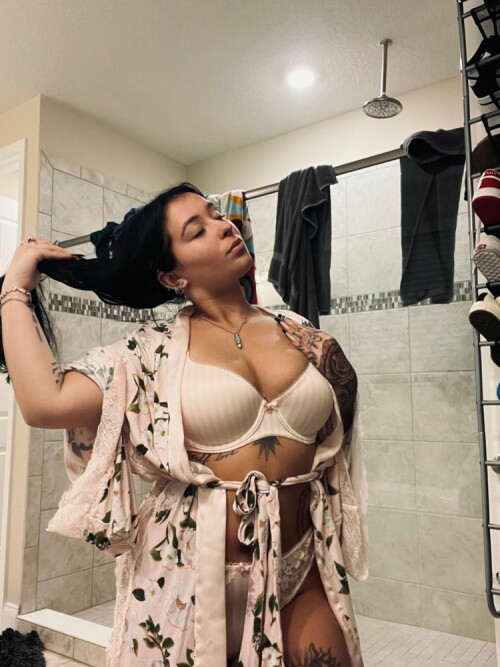 Danielle Cohn 2022 05 15 c678742750970b15 750x1000 7C668EC2 7E10 44A9 A347 7B1C333A0110