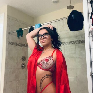 Danielle-Cohn---2022-05-23---0288502b5adeb4c1_750x1000_8E5F25E1-DFE2-402B-B375-3EC799A474E2a947a932831cd8cc