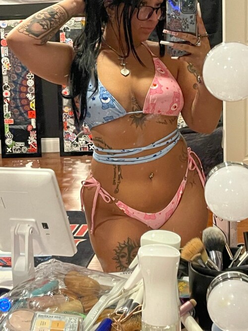 Danielle Cohn 2022 05 27 e30adef85843b8e8 750x1000 8FB56EEC D0A4 42B7 AD6A 2BADAF11DD2F