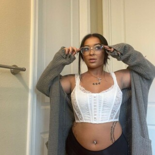 Danielle-Cohn---2022-07-27---64c710c4d2bbdec2_750x1000_578D26BF-5E58-4F74-B0D1-380FFE4AA89D5619b399da8b3530