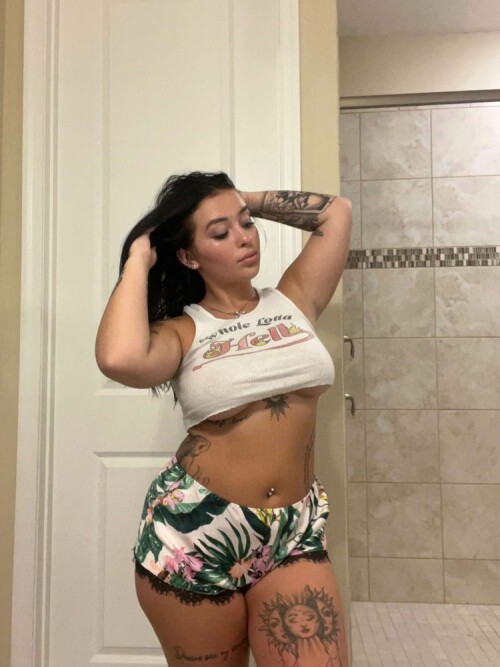 Danielle Cohn 2022 07 31 0145bb9388de7497 750x1000 E9F3C154 9570 4CEB 8C54 941330BD991A