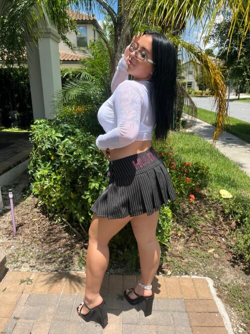 Danielle Cohn 2022 08 02 110f69344b8093dd 750x1000 5582149A 8944 4141 AC3B 0A042AB8A4CA