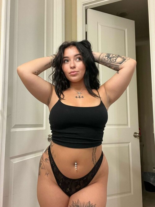 Danielle Cohn 2022 09 16 c40dd6cdf8cf669e 750x1000 39660E42 D0C5 40A3 976B 7938DB1B2EBD