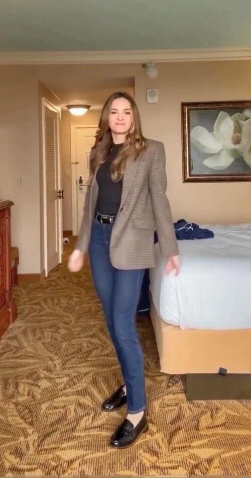 Danielle Panabaker See through 5acbc0aafed27e076