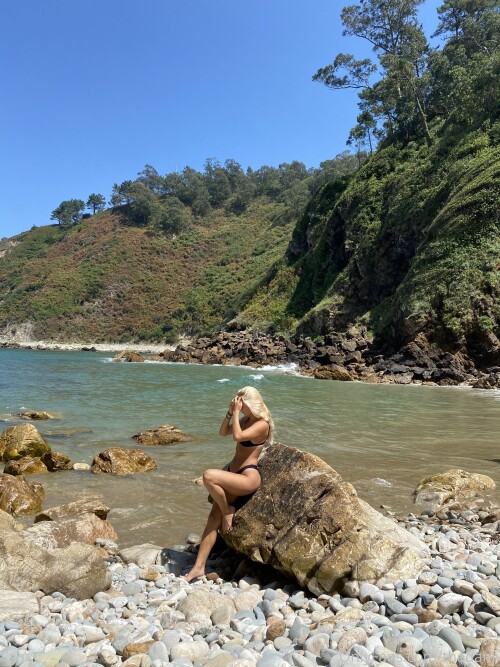 Danifae pic 10141ddd94d246a0b7c3