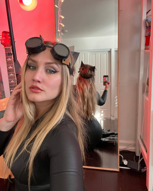 DeWatermark.ai_17398018675094d07e34e71707f02