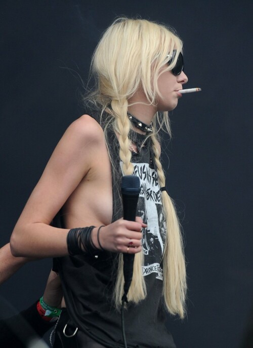 DjCaCJfXgAEoOZjc8234ac1cb5c7769