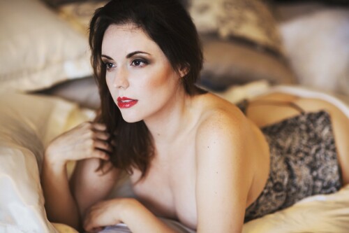 DkSWgejUYAAobTE.jpg large