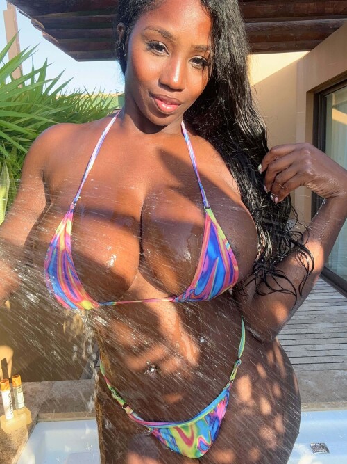 Do you like seeing me wet1be6d9cdc3d89f0df