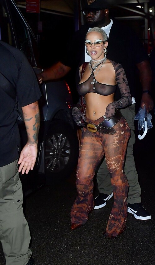 Doja Cat Nude 033a758591be14cf00