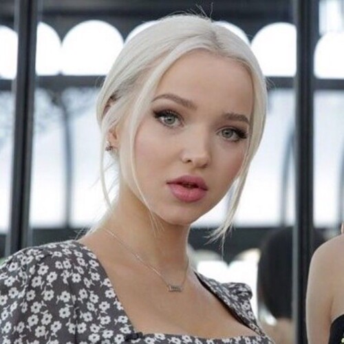 Dove Cameron R002b086d4d330013ac7