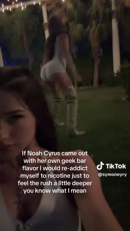 Download-1.mp4_000010900d6b14cb54b607c9b