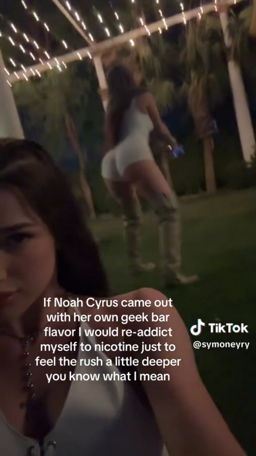 Download-1.mp4_000011300ea267e0892edb3c0