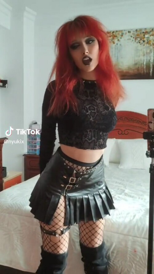 Download 1.mp4 snapshot 00.03 2023.06.04 18.11.42