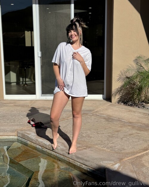 DrewGulliver 01.09.24 oops.I.Forgot.My.Swimsuit.3 OnlyFans36da999b22ca15c4