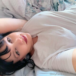 DrewGulliver_09.26.23_im.In.A.Snuggly.Mood.Today.10338f84eff860c0192b21c92cf405251